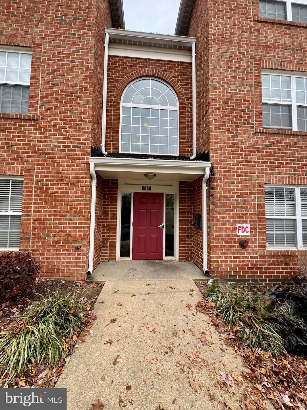 6000 Saint Ignatius Dr unit 202, Fort Washington, MD 20744 - photo 1