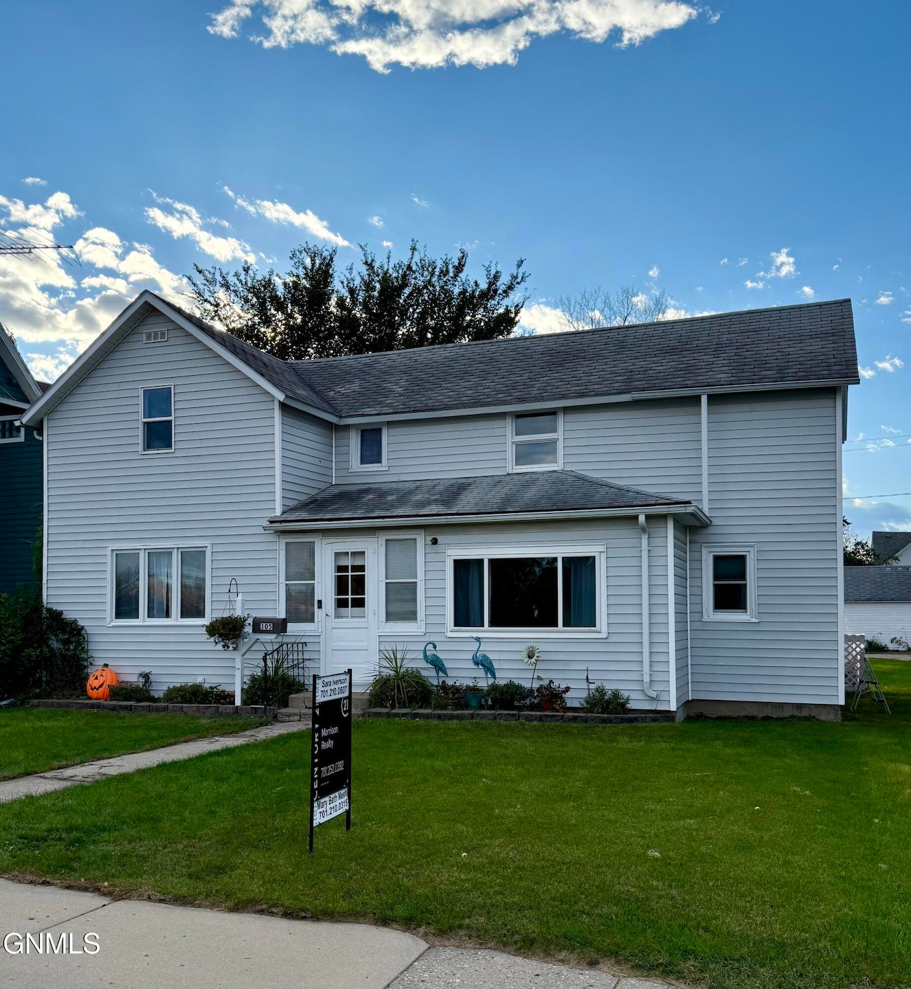 Pending $124,900 • Co-Listing Agent