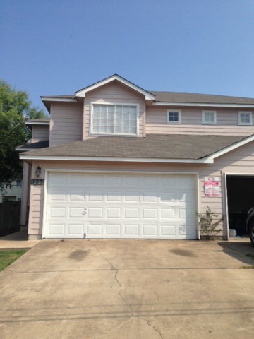 133,135 Cedargrove, San Marcos, TX 78666 - photo 1