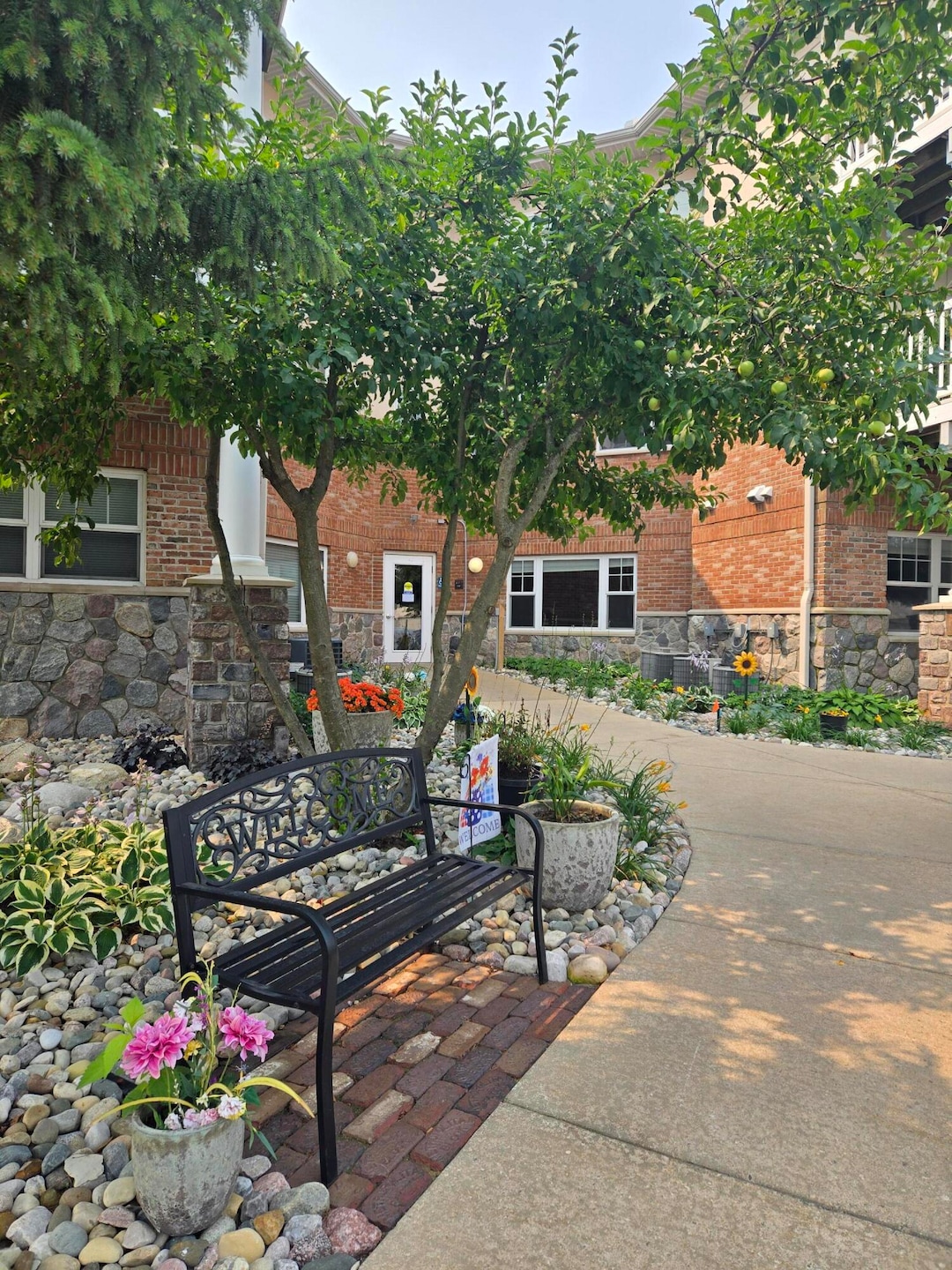 301 N Lake St unit 104, Cadillac, MI 49601 - photo 1