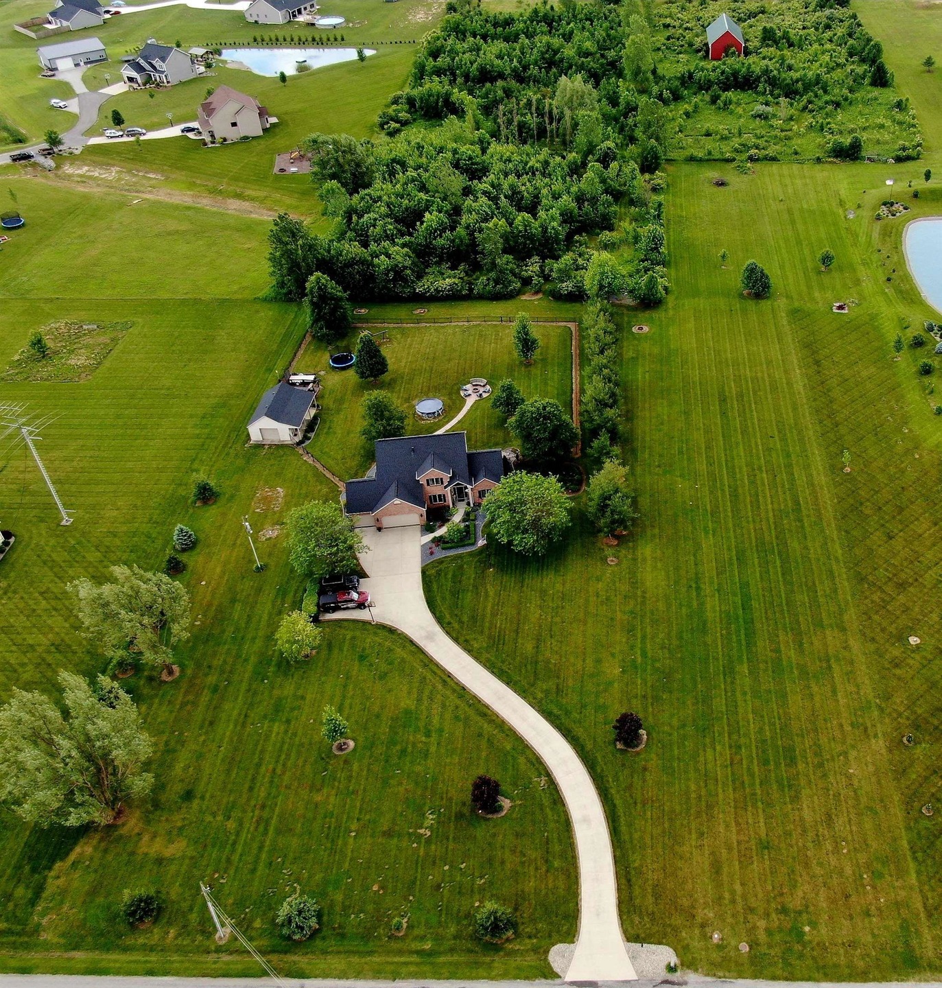 11327 Kress Rd, Roanoke, IN 46783 - photo 1