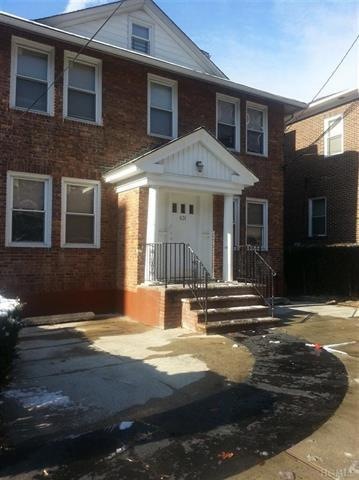 631 Warburton Ave unit 1F, Yonkers, NY 10701 - photo 1
