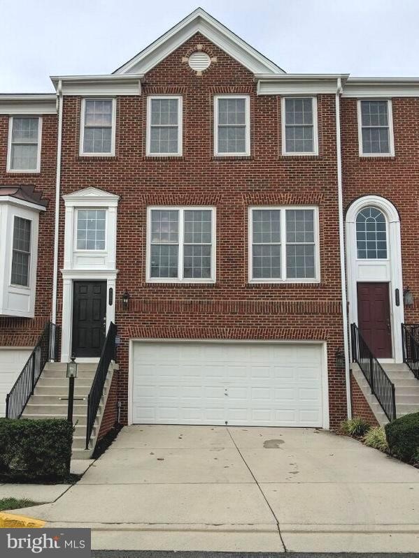 9247 Laurel Ridge Crossing Rd, Lorton, VA 22079 - photo 1