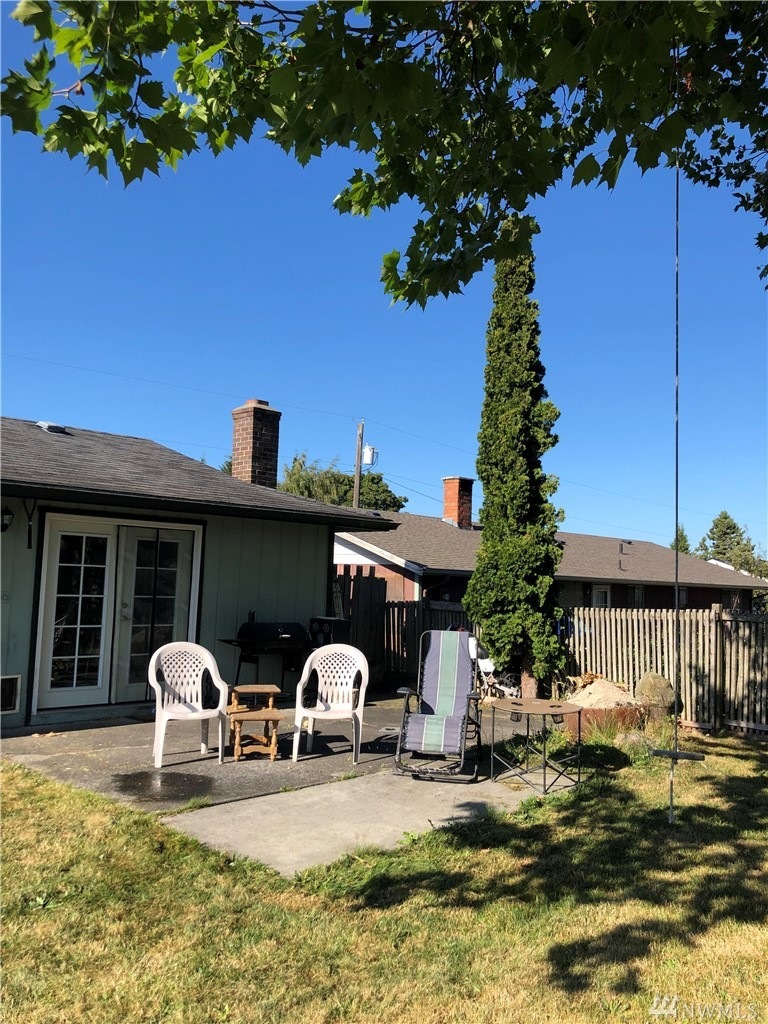 851 E Belfield Ave, Sequim, WA 98382 - photo 1