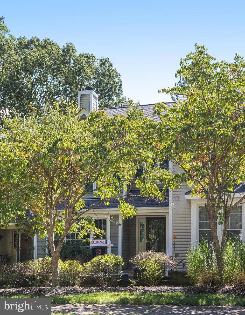 8182 Cliffview Ave, Springfield, VA 22153 - photo 1