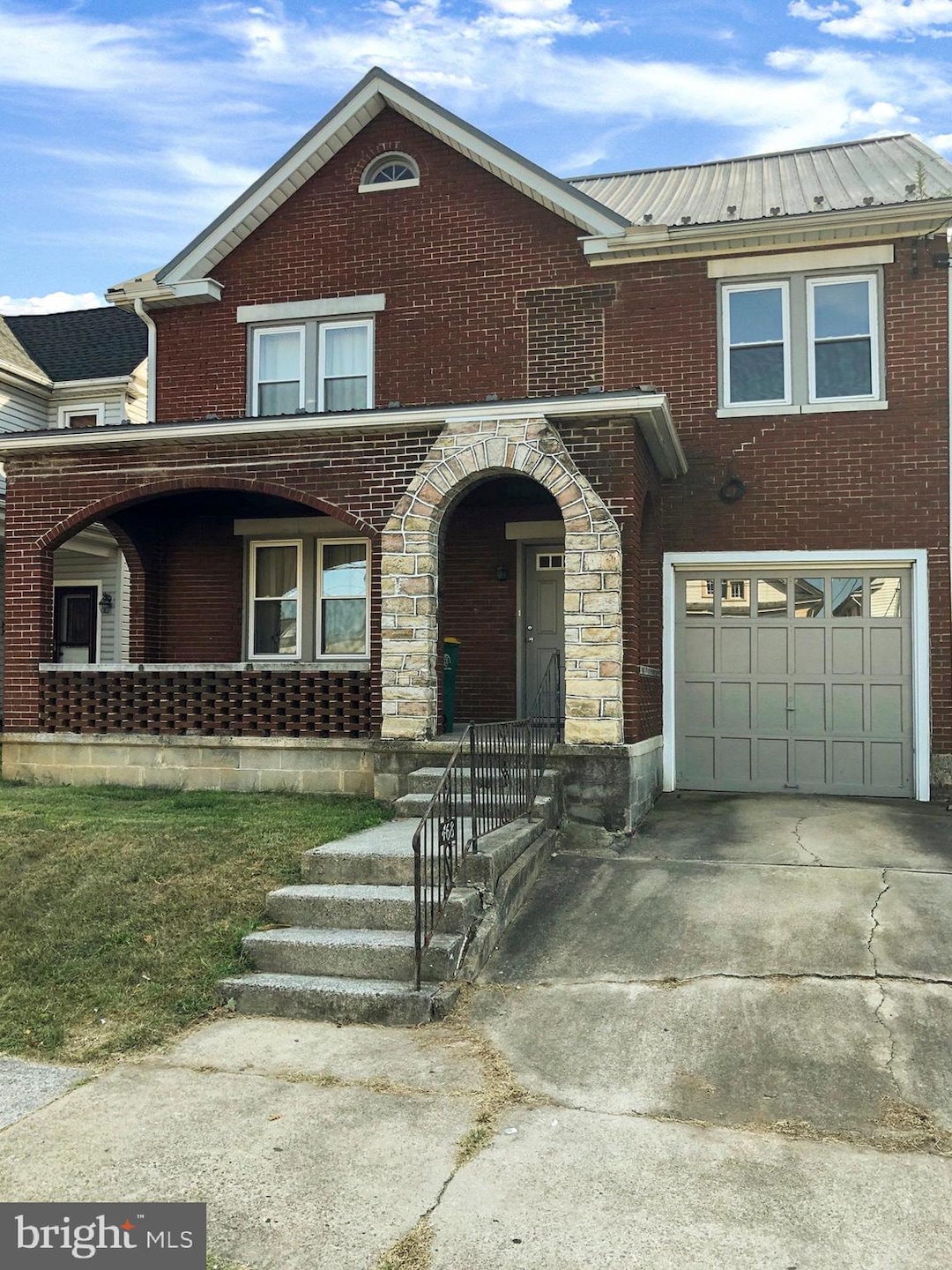 468 E Catherine St, Chambersburg, PA 17201 - photo 1