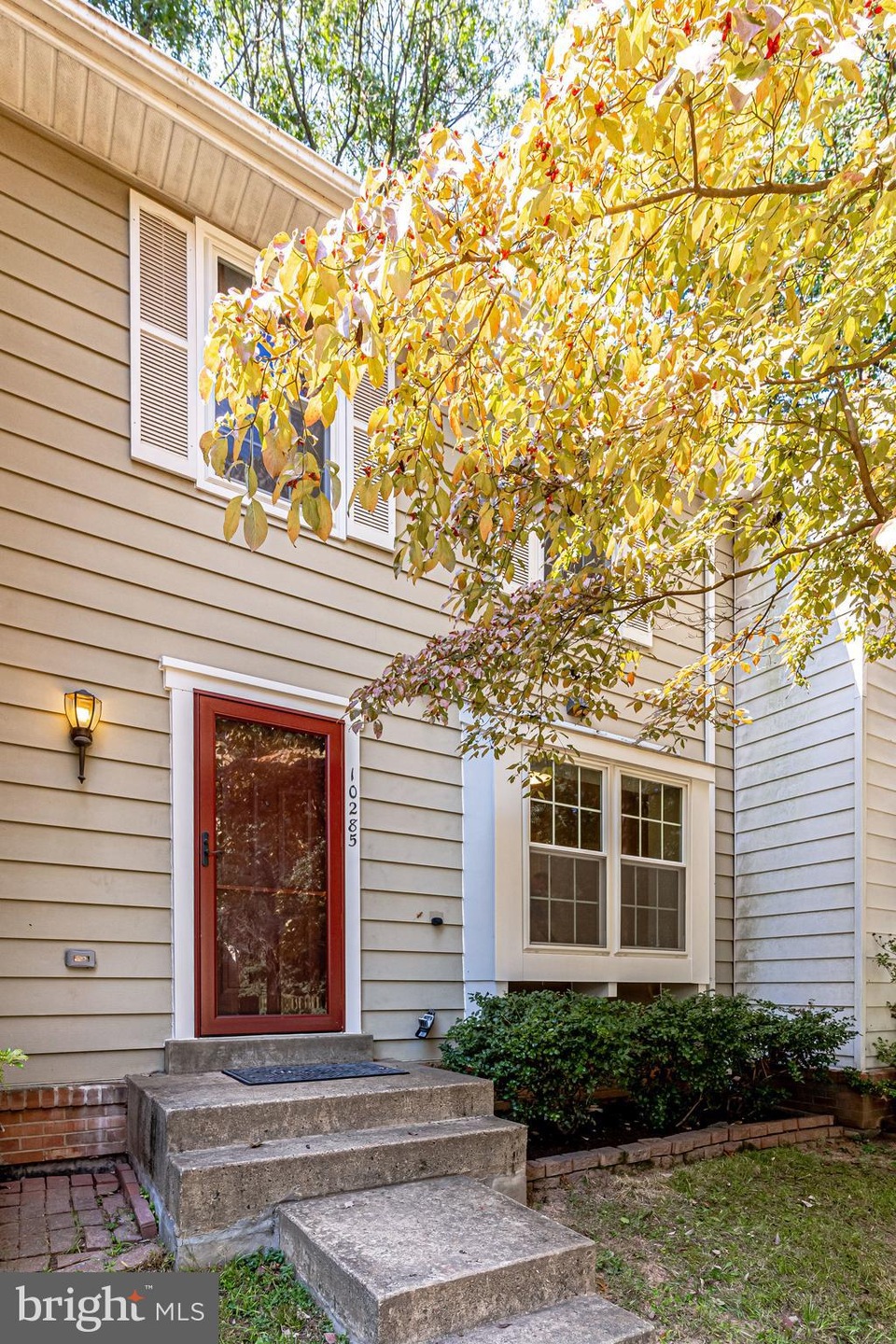 10285 Quiet Pond Terrace, Burke, VA 22015 - photo 1