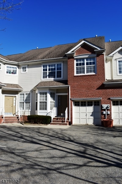 195 Crown Point Rd, Parsippany, NJ 07054 - photo 1