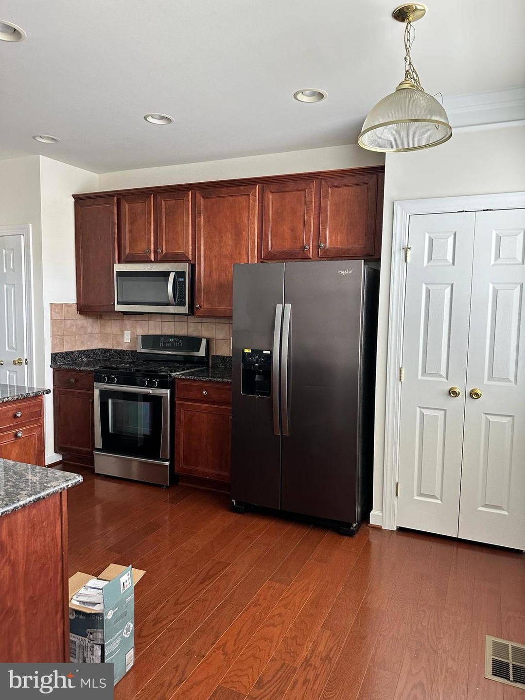 13627 Venturi Ln unit 161, Herndon, VA 20171 - photo 1