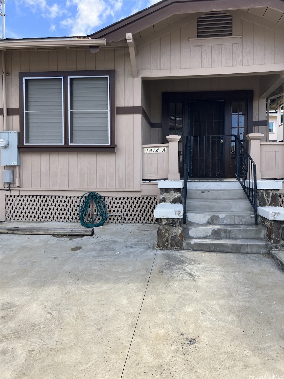 For Rent $1,600/month