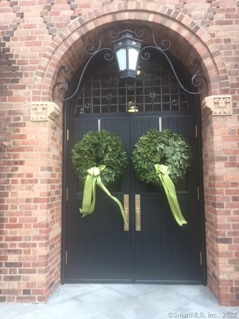 Welcome to Greenwich Chateau