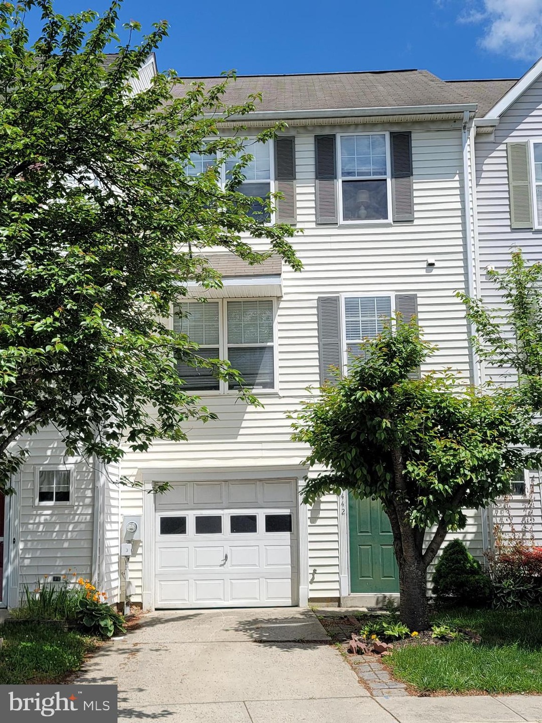 442 Blossom Ln, Frederick, MD 21701 - photo 1