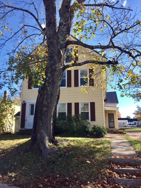 191 Meadow St, Sanbornville, NH 03872 - photo 1