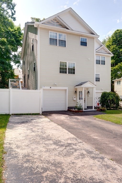 40 Shaffner St, Worcester, MA 01605 - photo 1