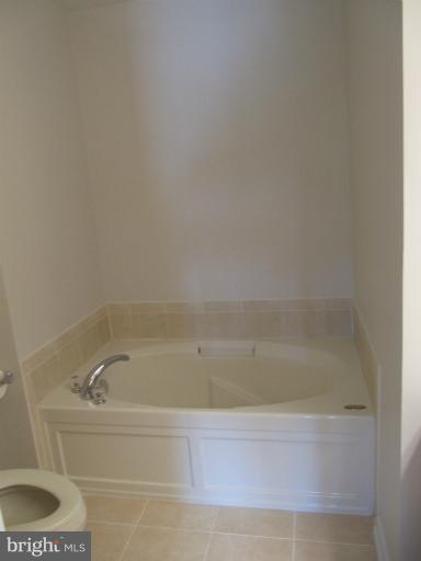 42272 Terrazzo Terrace unit 809, Stone Ridge, VA 20105 - photo 1