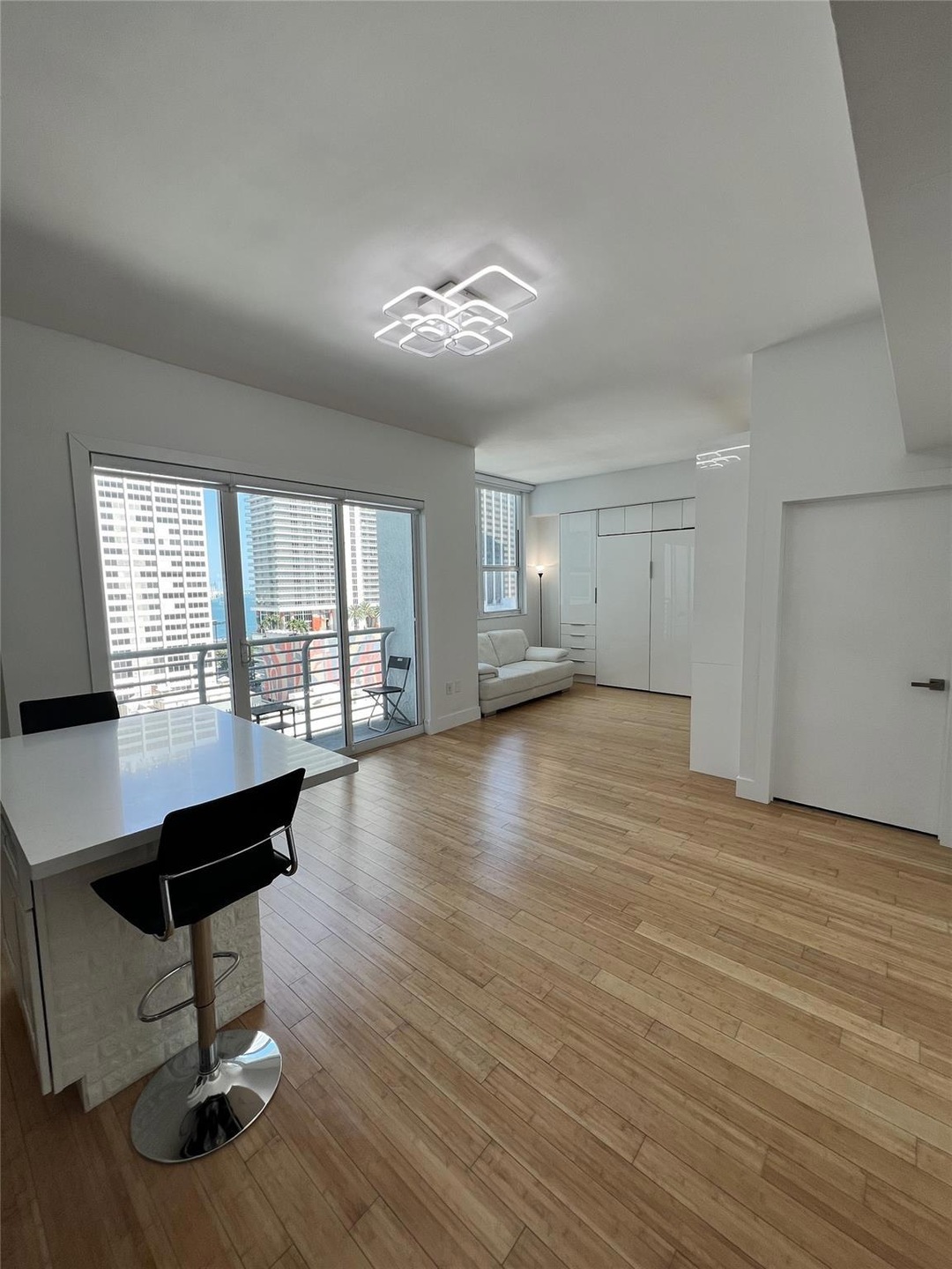 133 NE 2nd Ave unit 1610, Miami, FL 33132 - photo 1