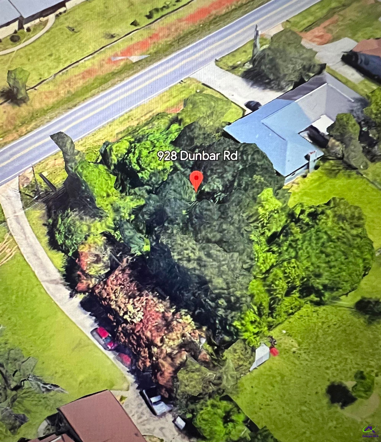 928 Dunbar Rd, Warner Robins, GA 31093 - photo 1