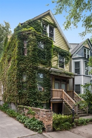 2745 N Greenview Ave, Chicago, IL 60614 - photo 1