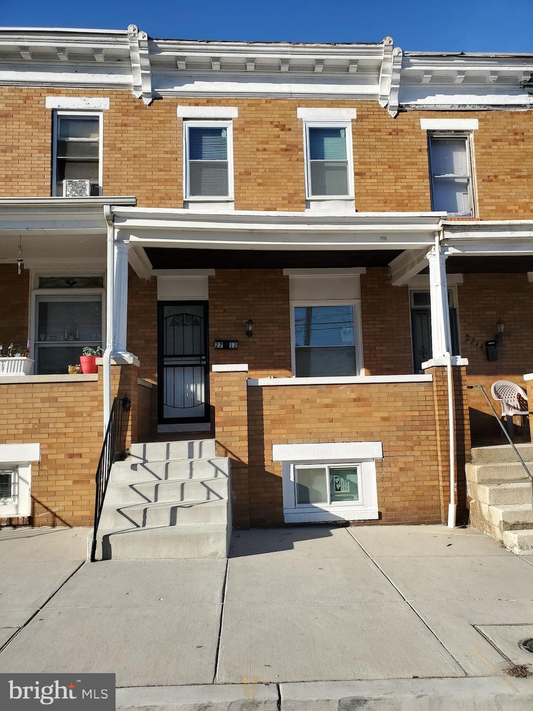 2712 E Oliver St, Baltimore, MD 21213 - photo 1