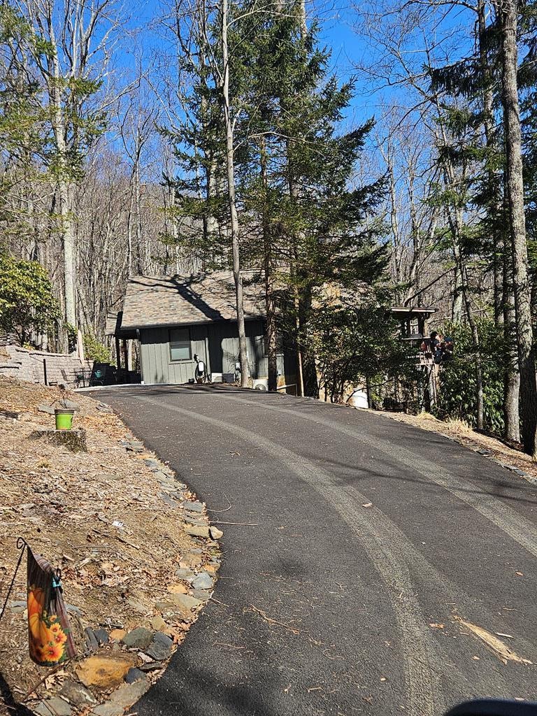 Pending $372,000