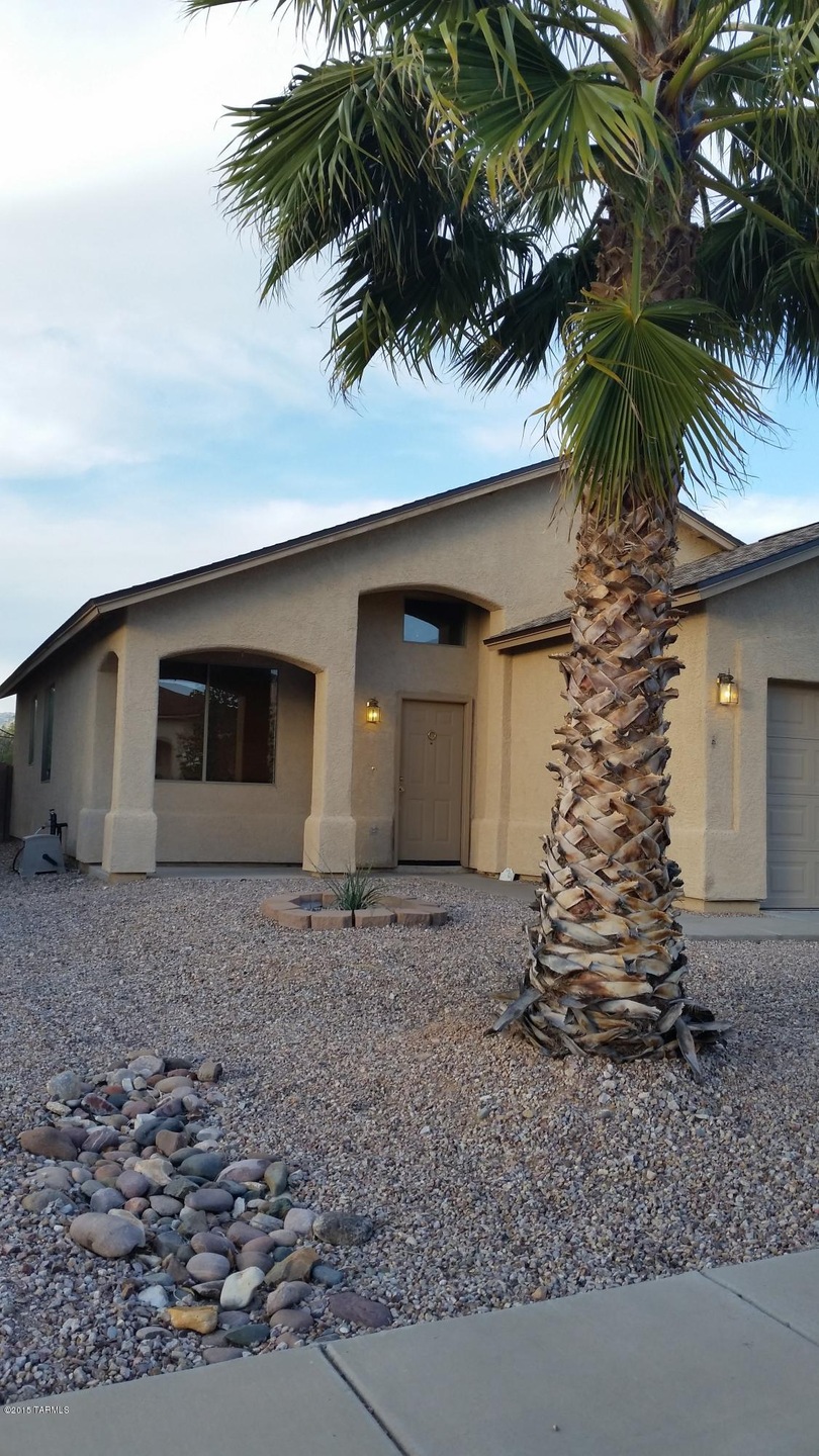 10217 E Prospect Vista Way, Tucson, AZ 85747 - photo 1