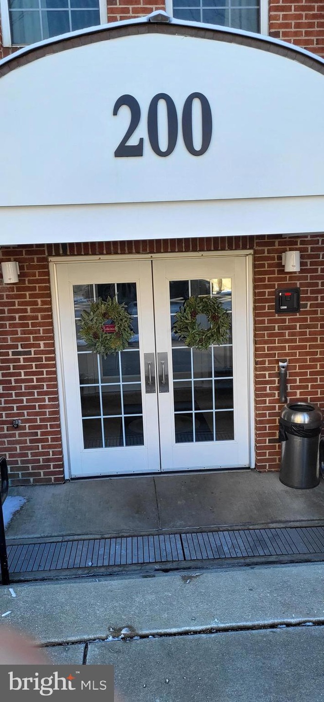 Grande at Riverview unit 1111, Conshohocken, PA 19428 - photo 1