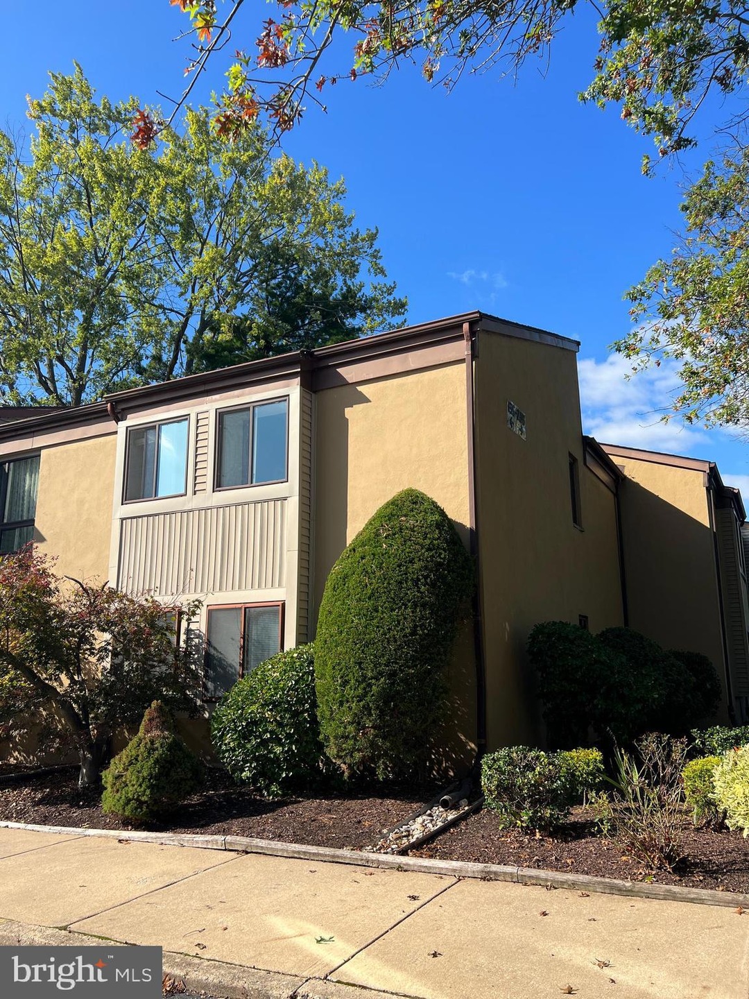 205 Hunter Ct, Marlton, NJ 08053 - photo 1