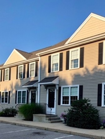 44 Boxberry Ln, Rockland, MA 02370 - photo 1