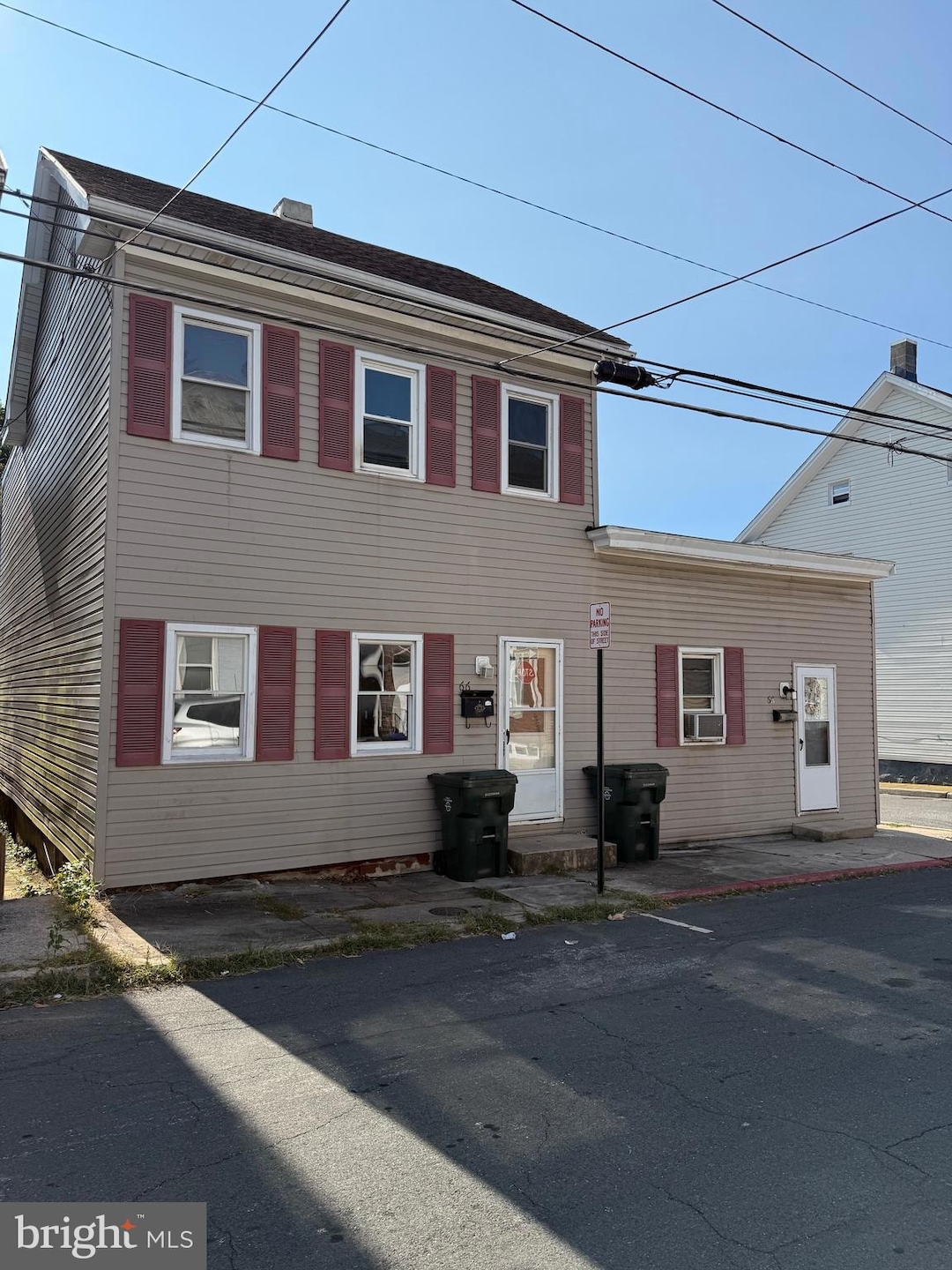 Under Contract $190,000