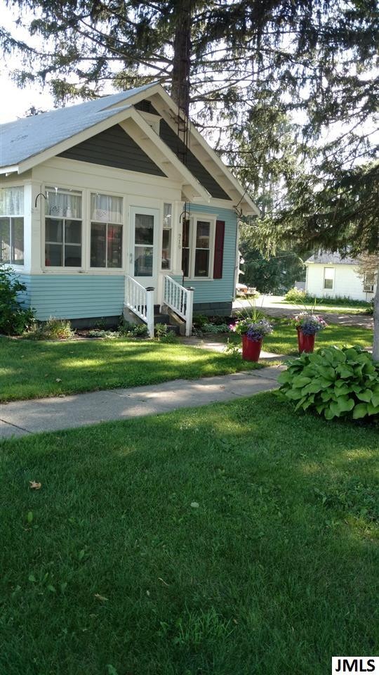 219 W Main St, Addison, MI 49220 - photo 1