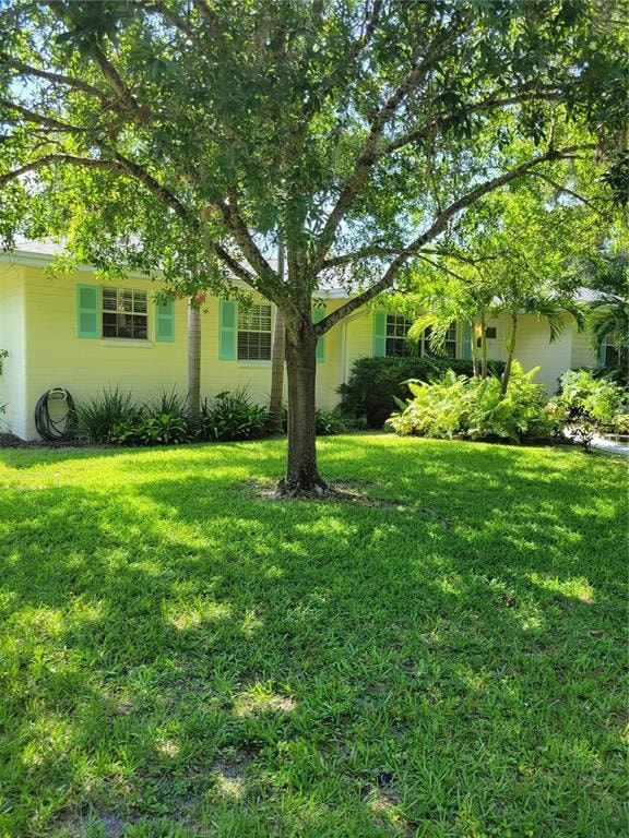 1000 15th St N, Saint Petersburg, FL 33705 - photo 1