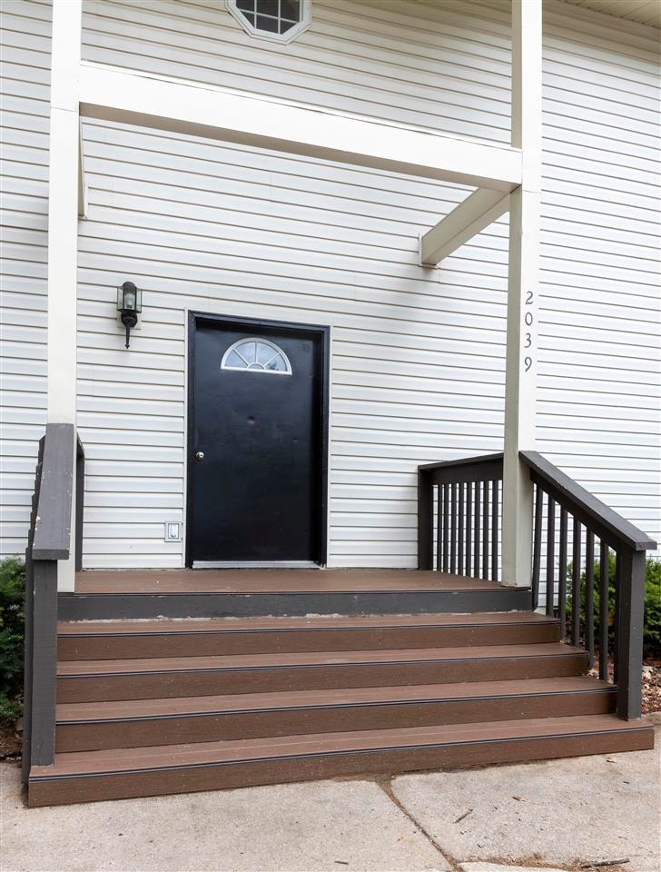 2039 Crescent Rd, Sanford, MI 48657 - photo 1