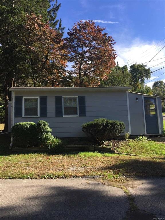 39 Sky Top Dr unit 43, Wappingers Falls, NY 12590 - photo 1