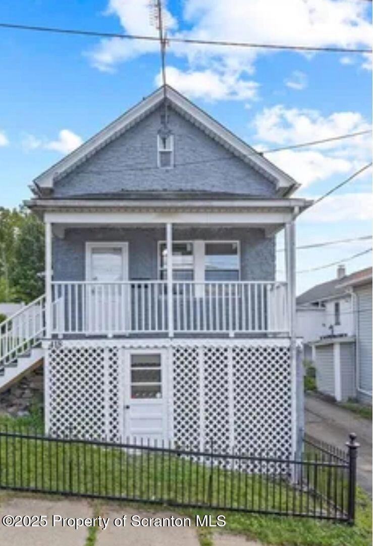 418 E Elm St, Scranton, PA 18505 - photo 1