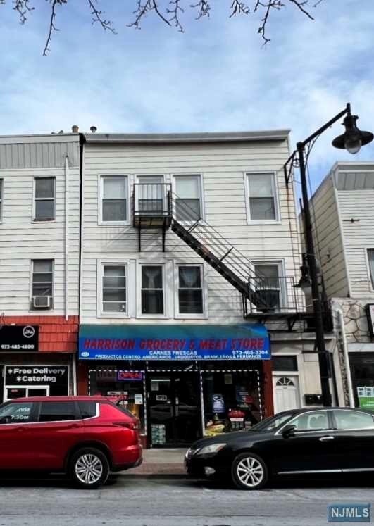 312 Harrison Ave unit (3F-REAR), Harrison, NJ 07029 - photo 1