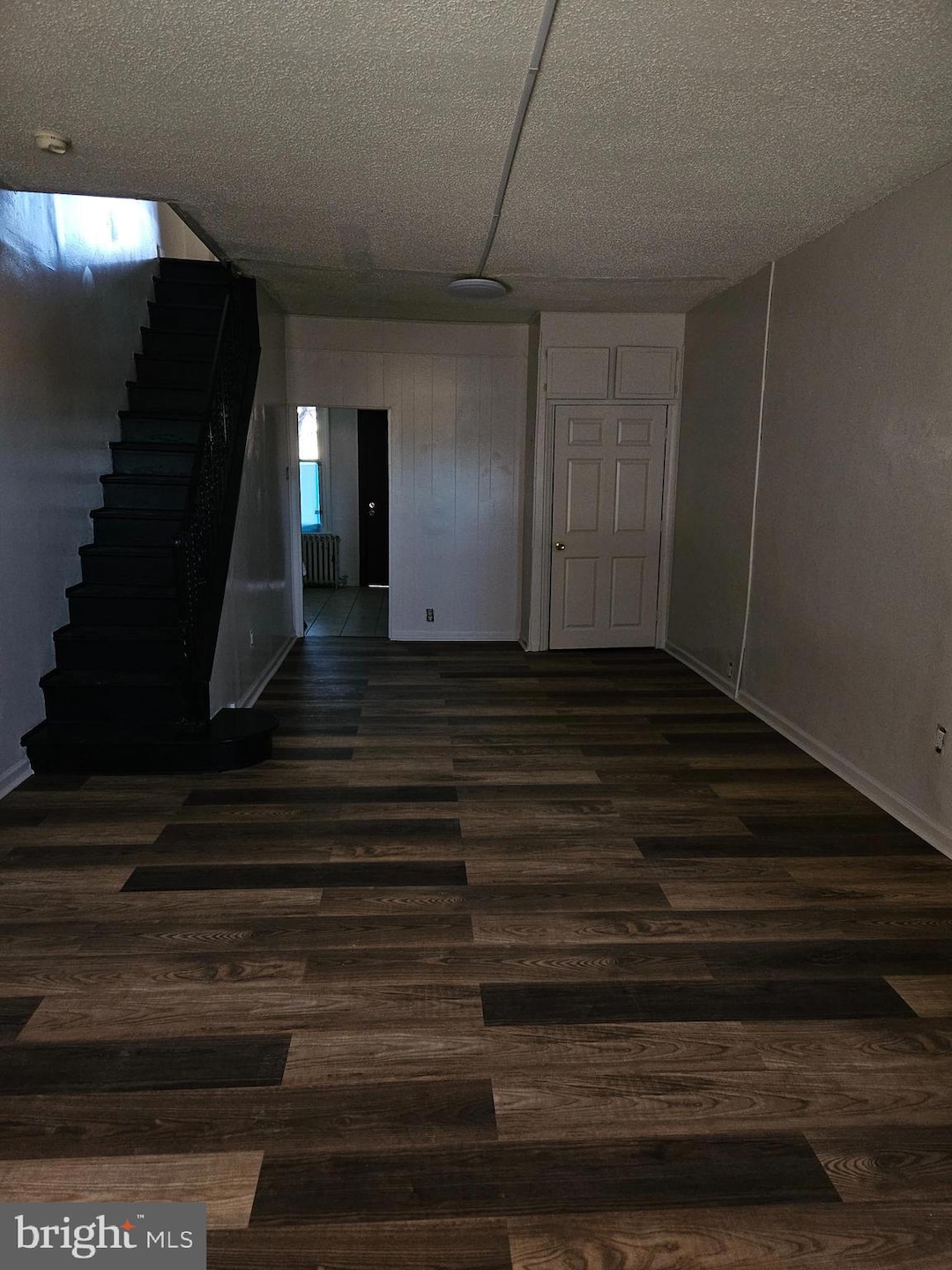 For Rent $1,300/month • Co-Listing Agent