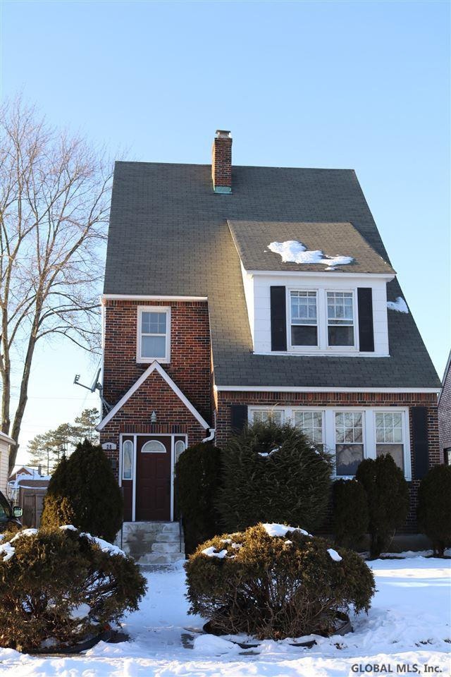 28 Joelson Ct, Albany, NY 12209 - photo 1