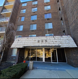 For Rent $1,600/month