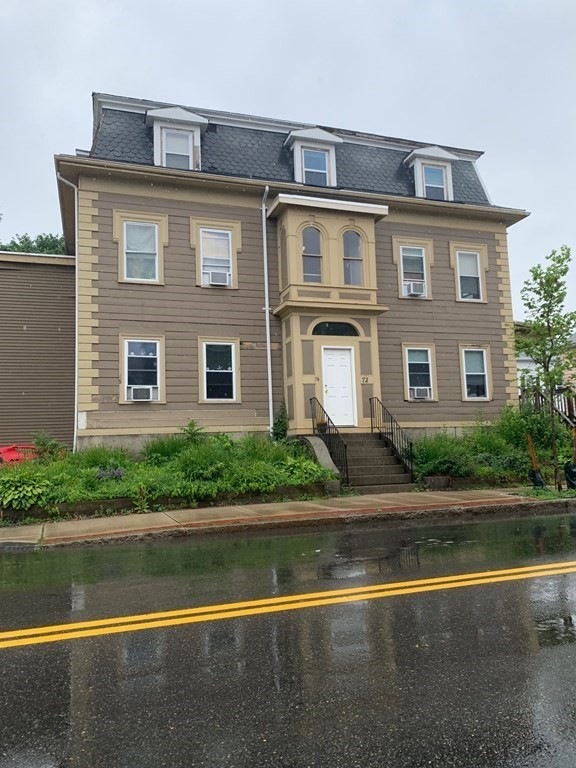 72-74 Bridge St unit 2, Salem, MA 01970 - photo 1