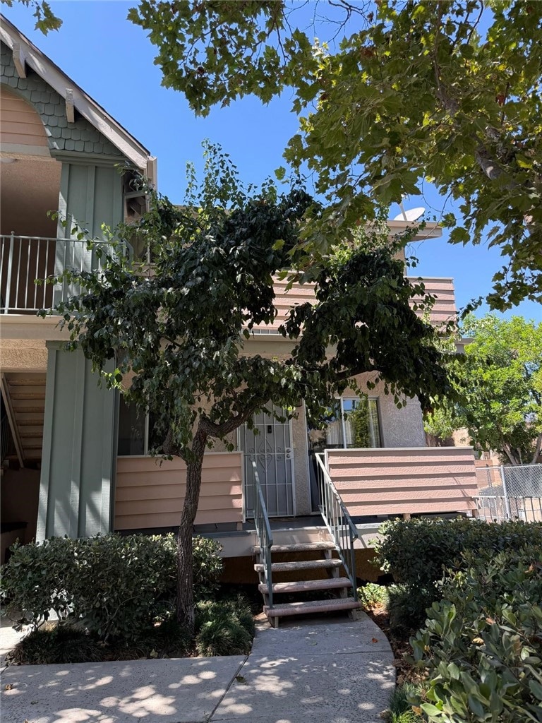 Under Contract $394,000 • Co-Listing Agent