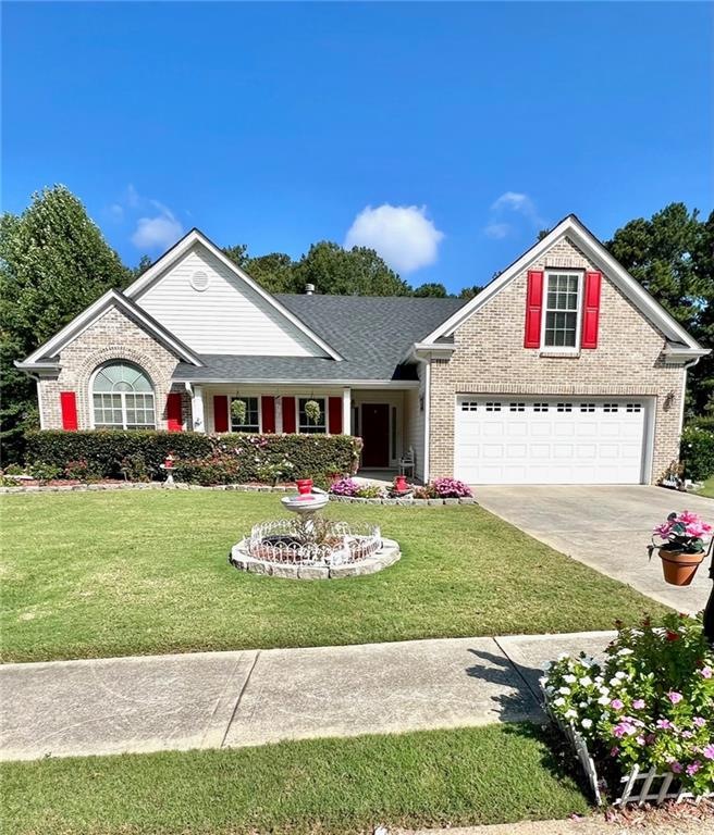 450 Ballyshannon Dr, Dacula, GA 30019 - photo 1