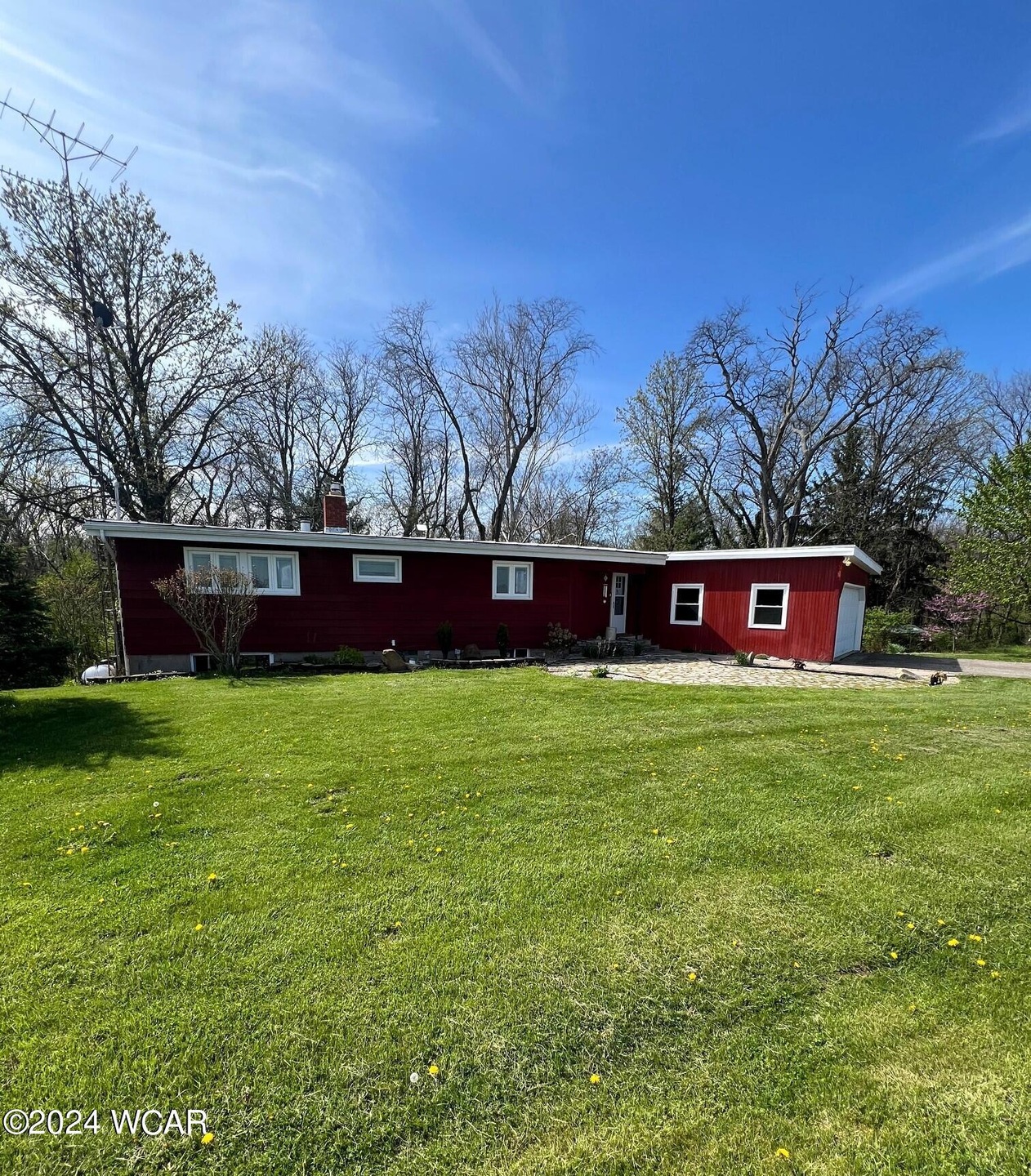 10600 Bixel Rd, Bluffton, OH 45817 - photo 1