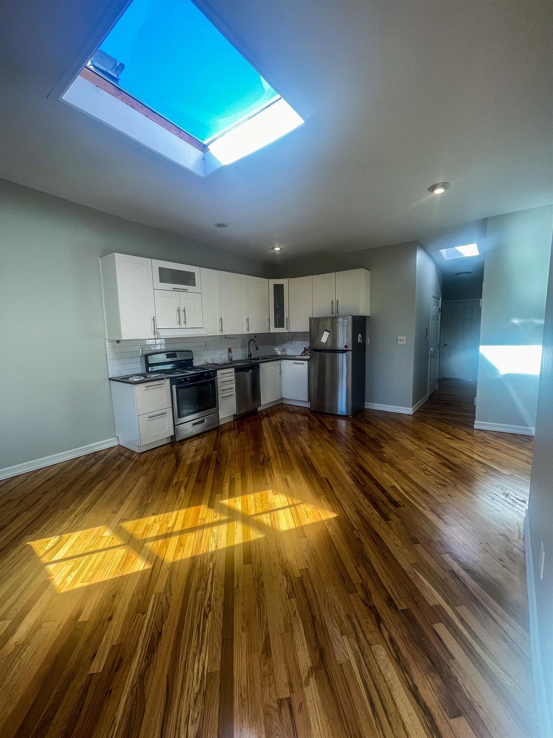 132 Sussex St unit 3, Jersey City, NJ 07302 - photo 1