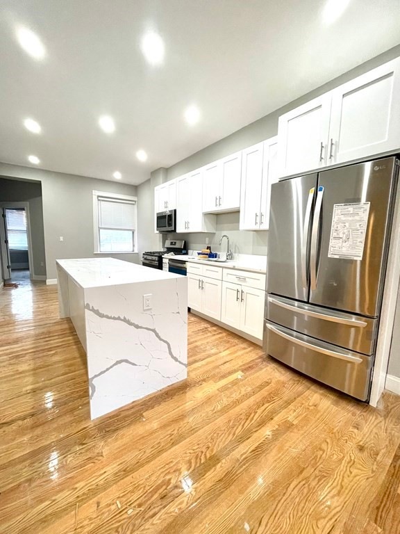 8 Kilsyth Rd unit 2, Brookline, MA 02445 - photo 1