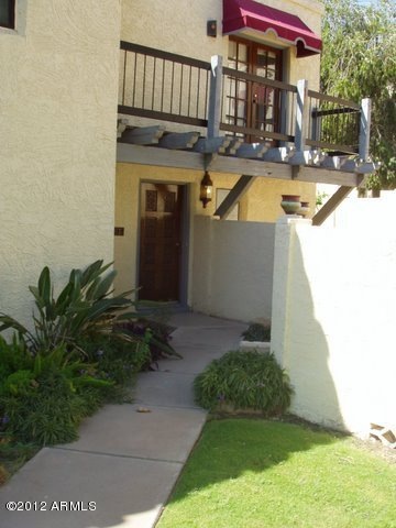 802 E North Ln unit 2, Phoenix, AZ 85020 - photo 1