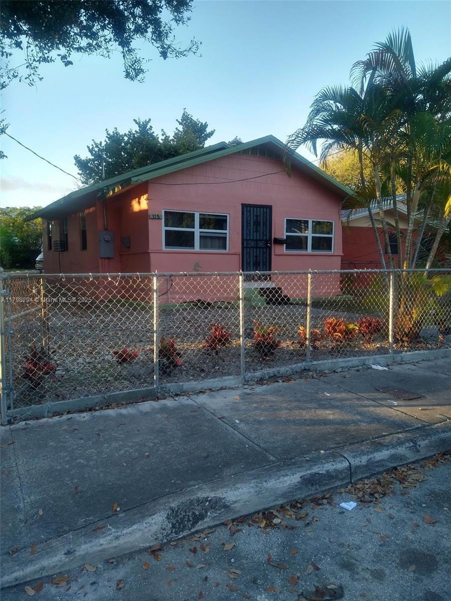 Sold $580,000