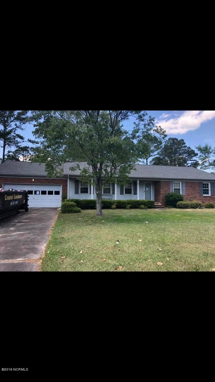 203 Columbia Dr, Jacksonville, NC 28546 - photo 1