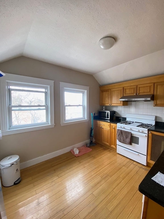For Rent $2,500/month