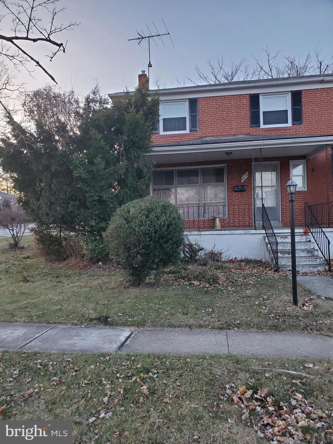 6854 Queens Ferry Rd, Baltimore, MD 21239 - photo 1