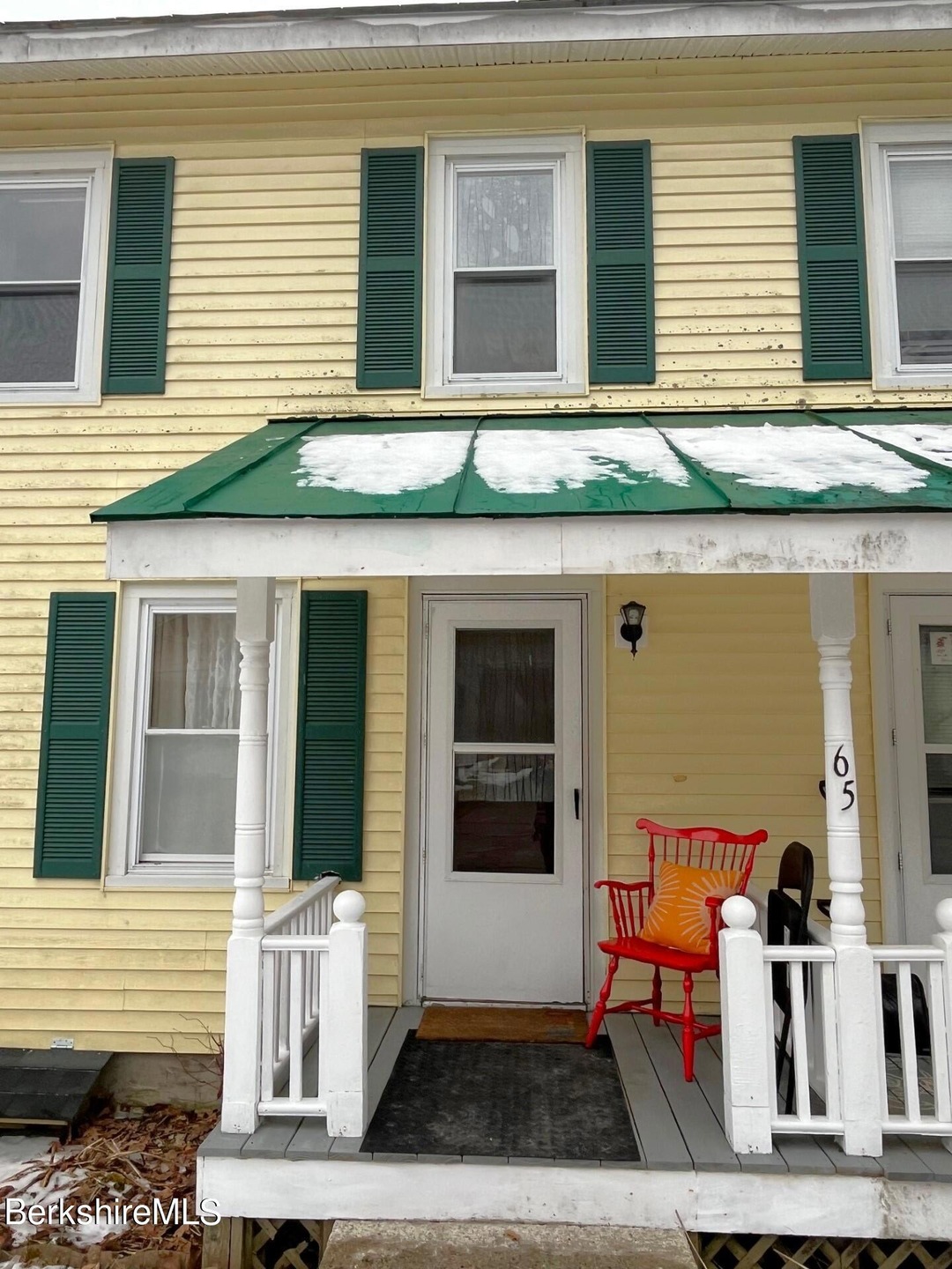 65 Carson Ave